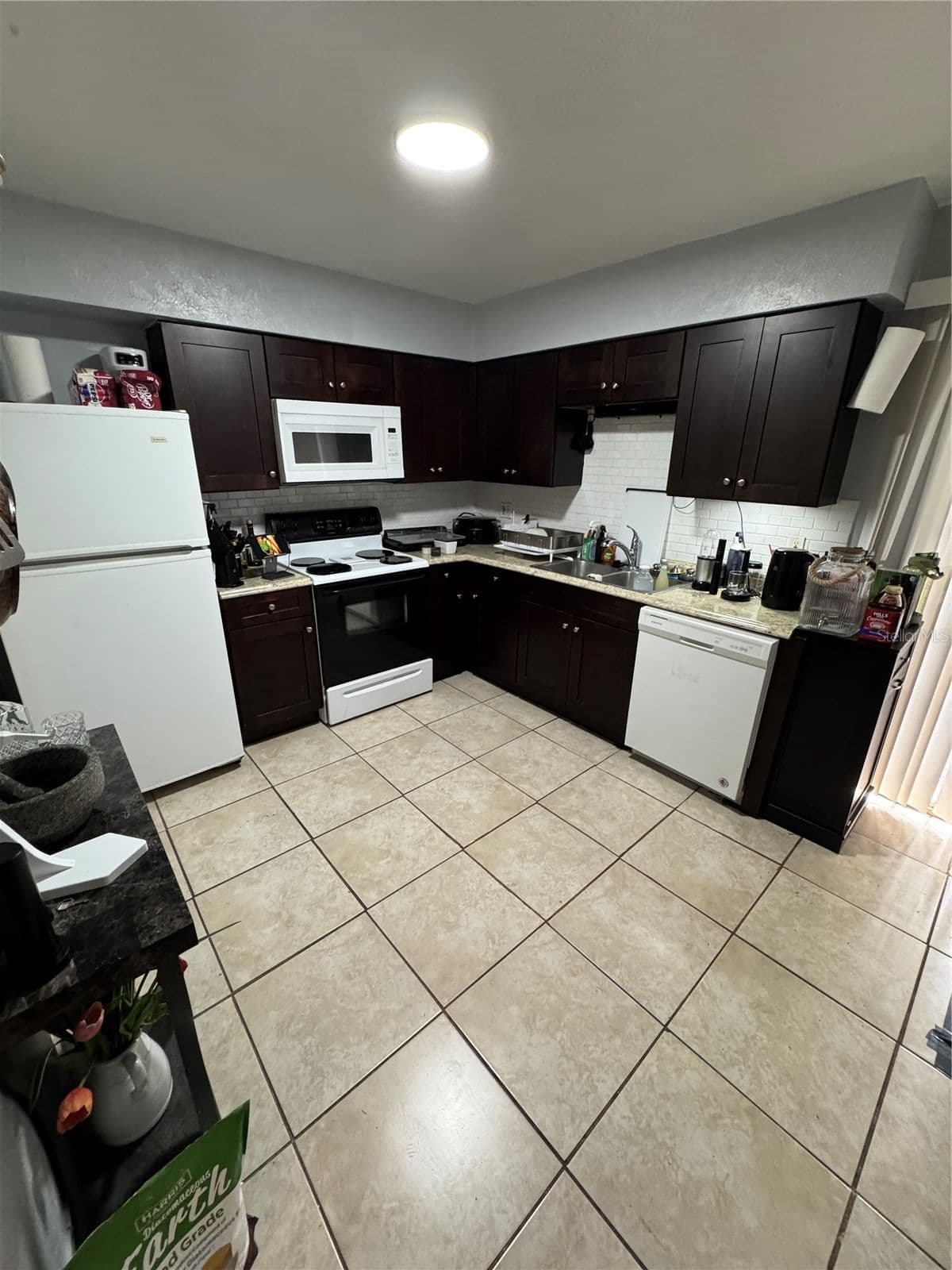 4003 WOODFERN