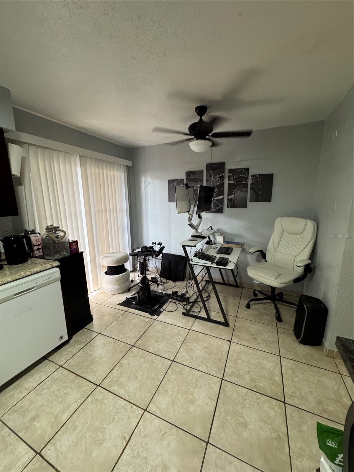 4003 WOODFERN