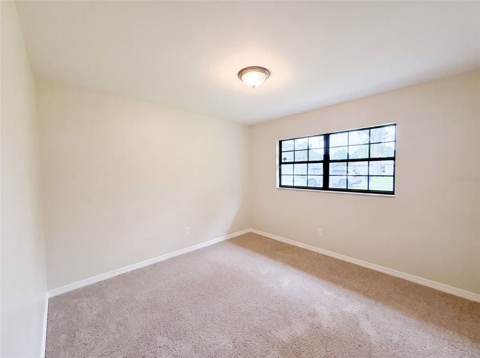 Photo 4 of 6520 61ST