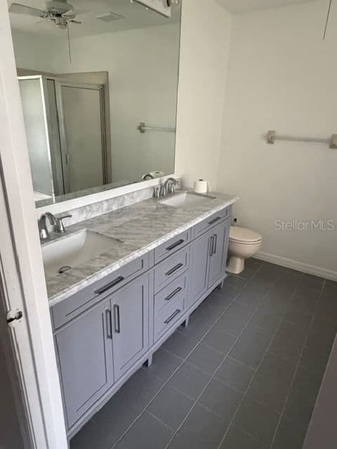 4633 HAZELGROVE