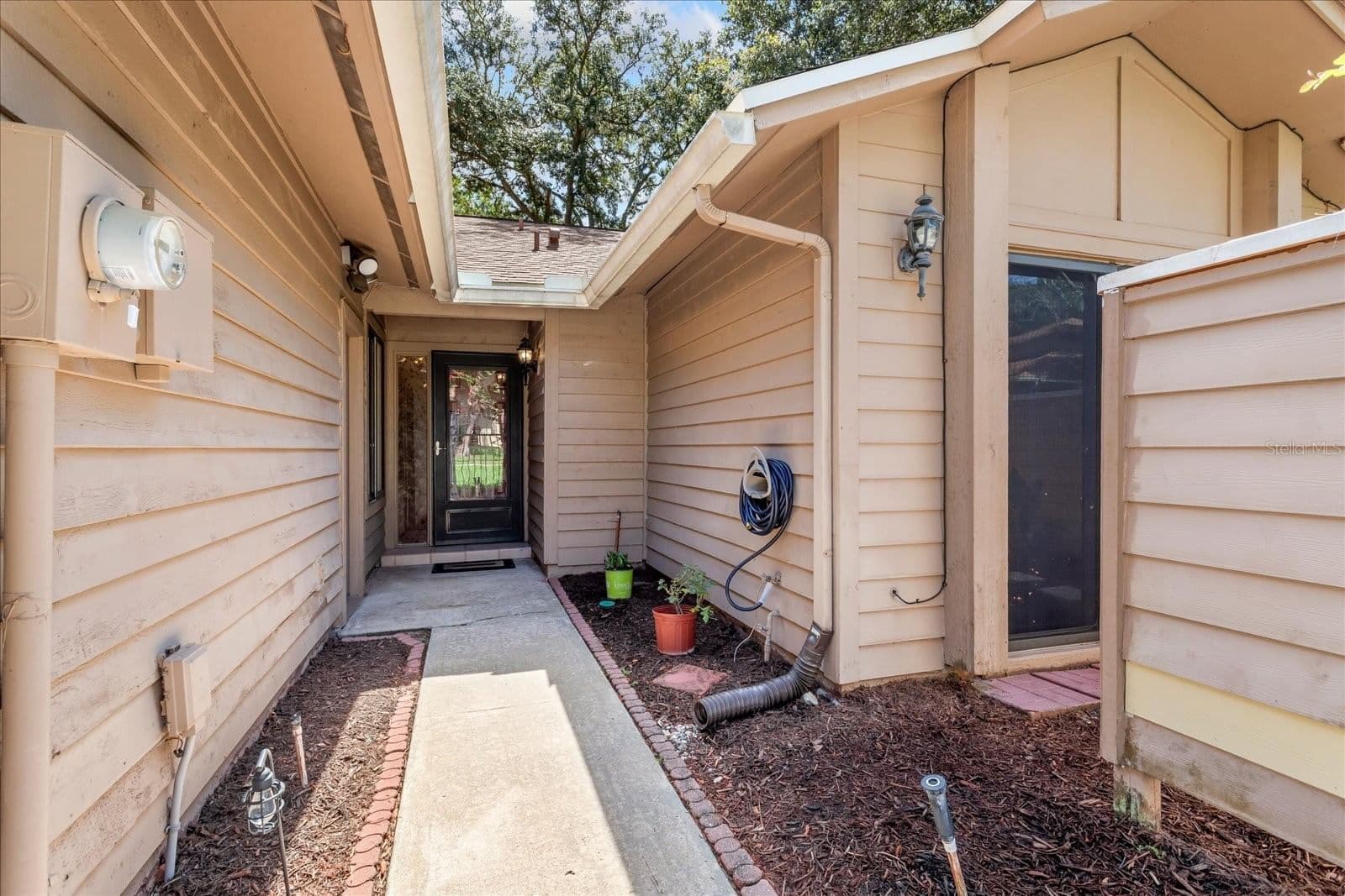 437 STANTON