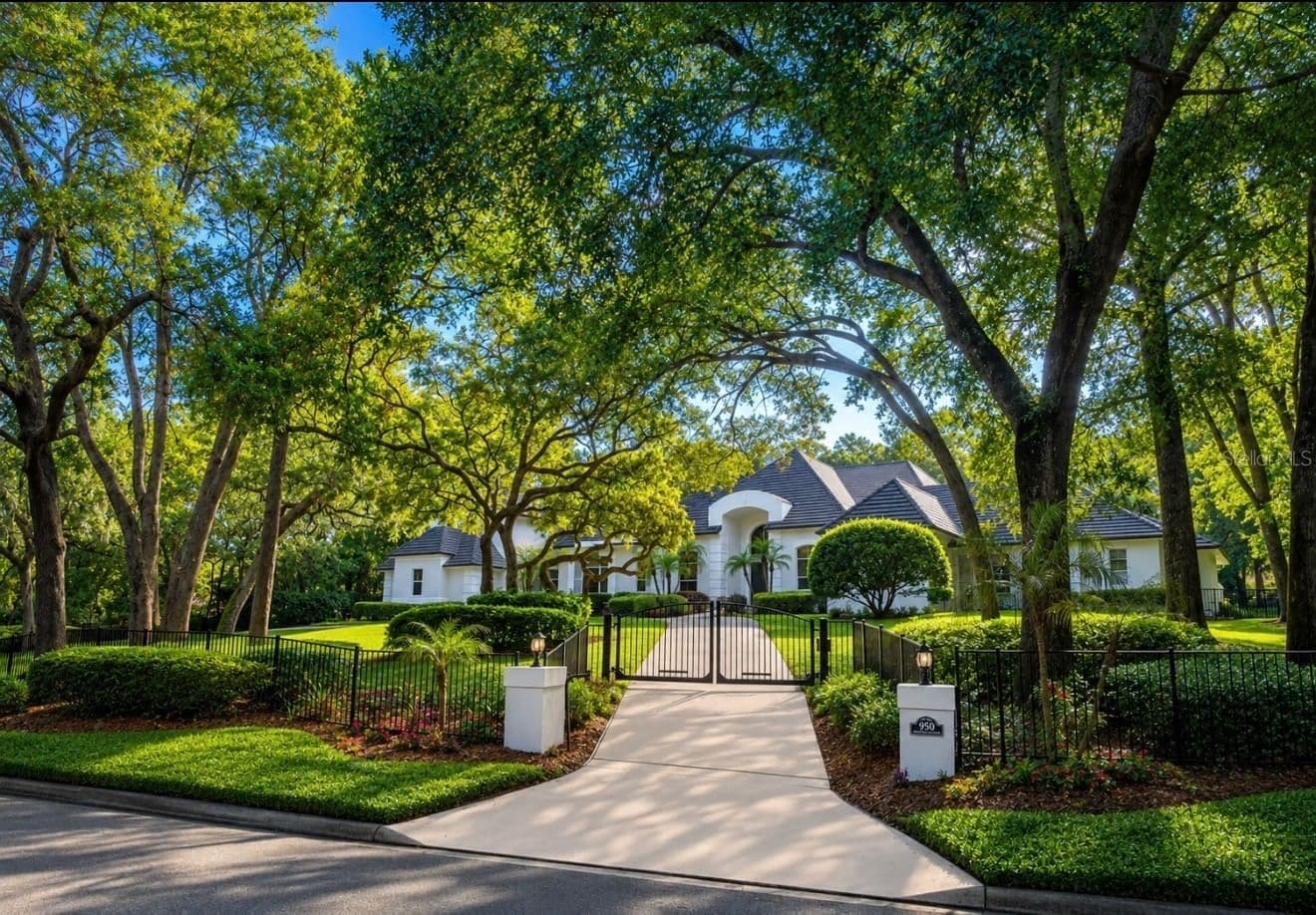 950 SWEETWATER CLUB, Longwood, FL