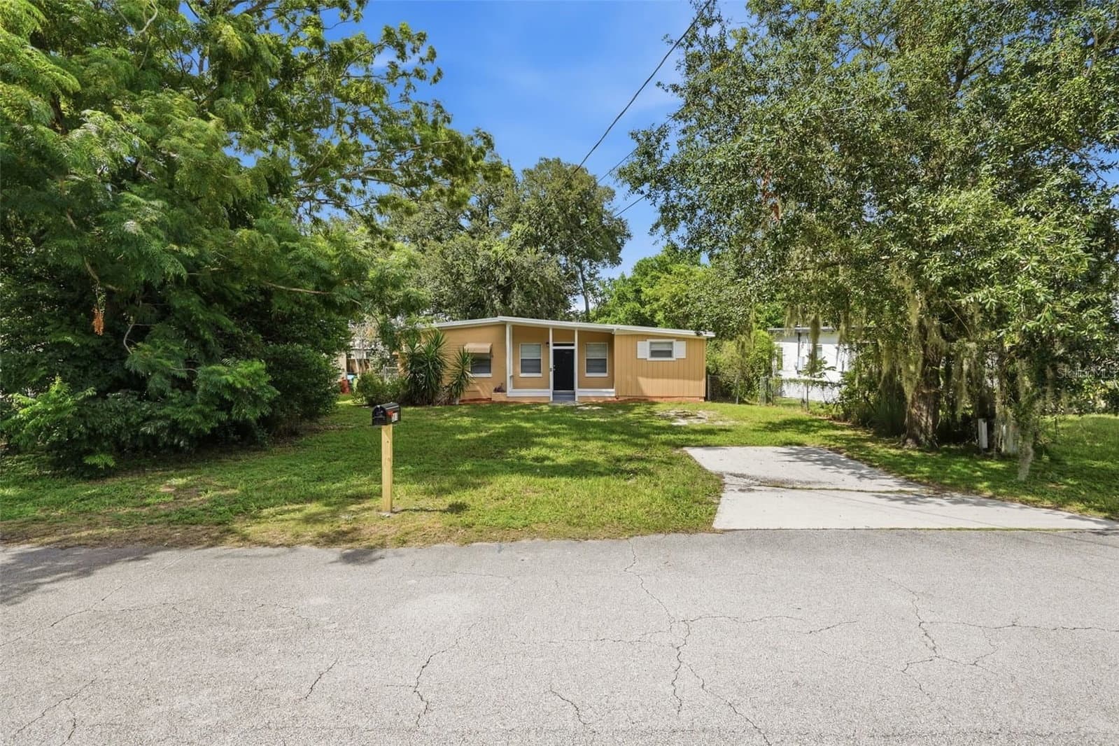 1915 CARRIGAN, Winter Park, FL