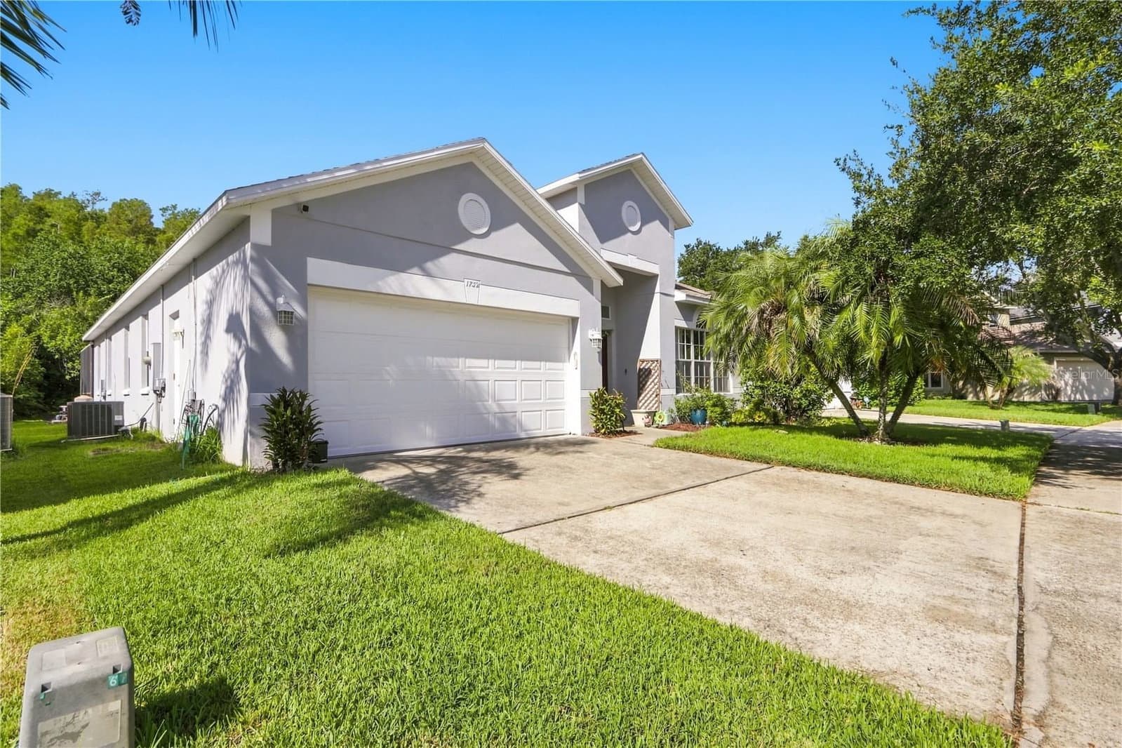 1732 NESTLEWOOD