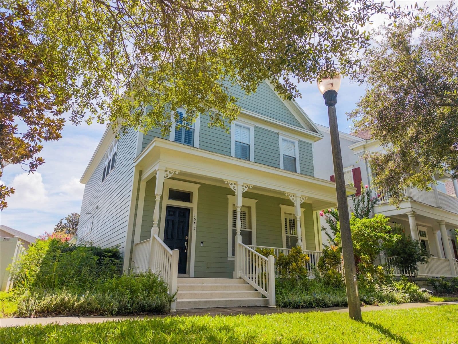 1555 HANKS