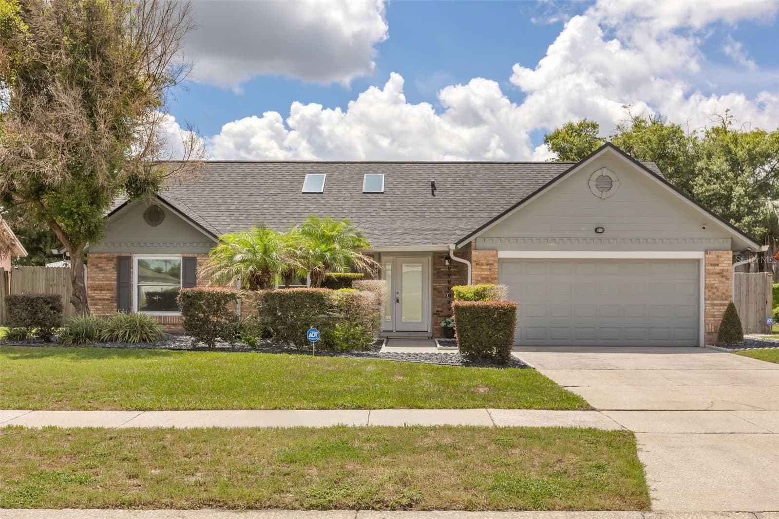 7384 GRAND