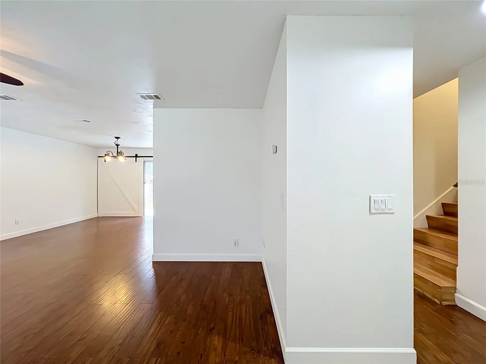 Photo 5 of 4012 WITTWOOD