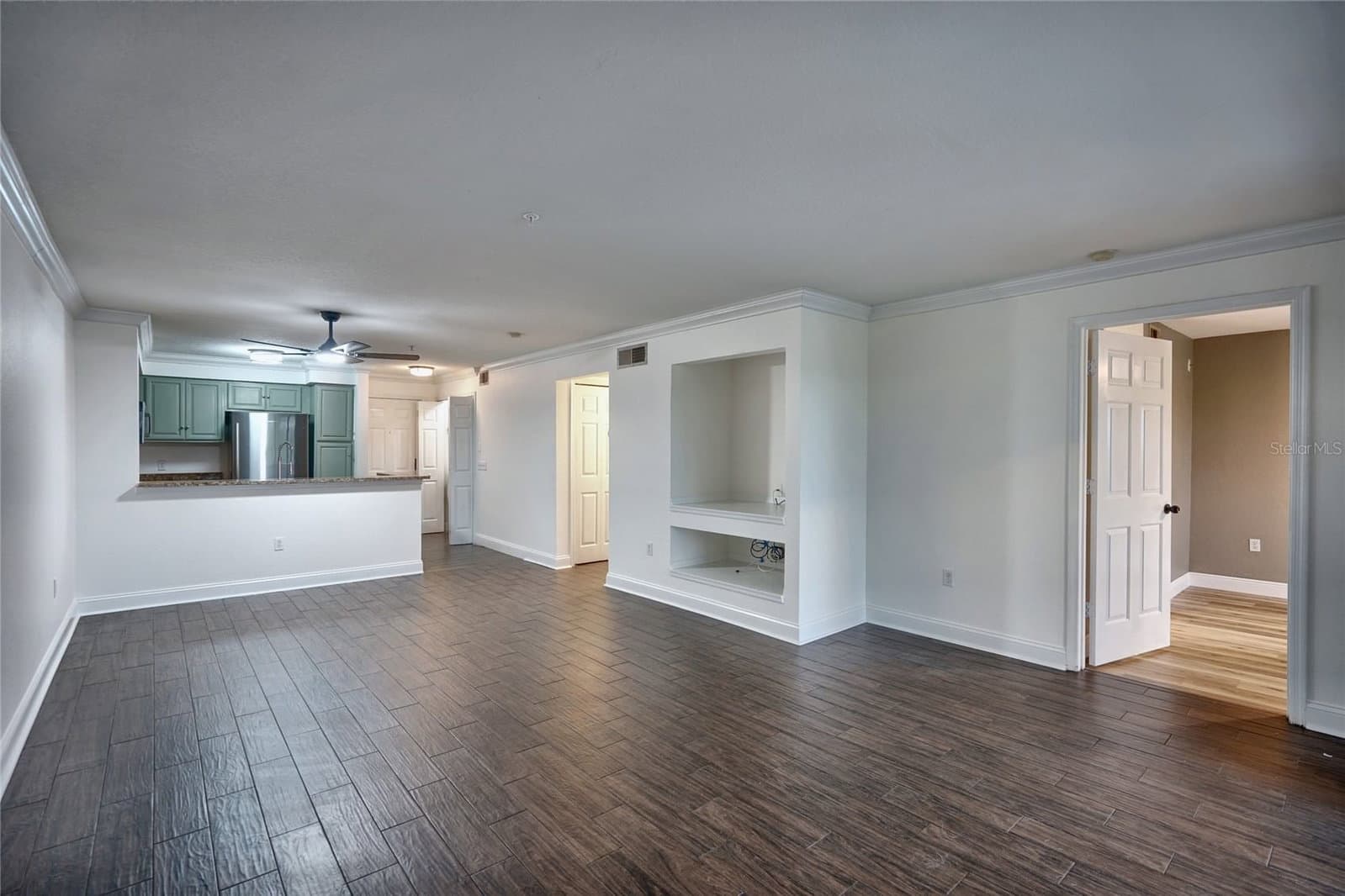 13815 FAIRWAY ISLAND