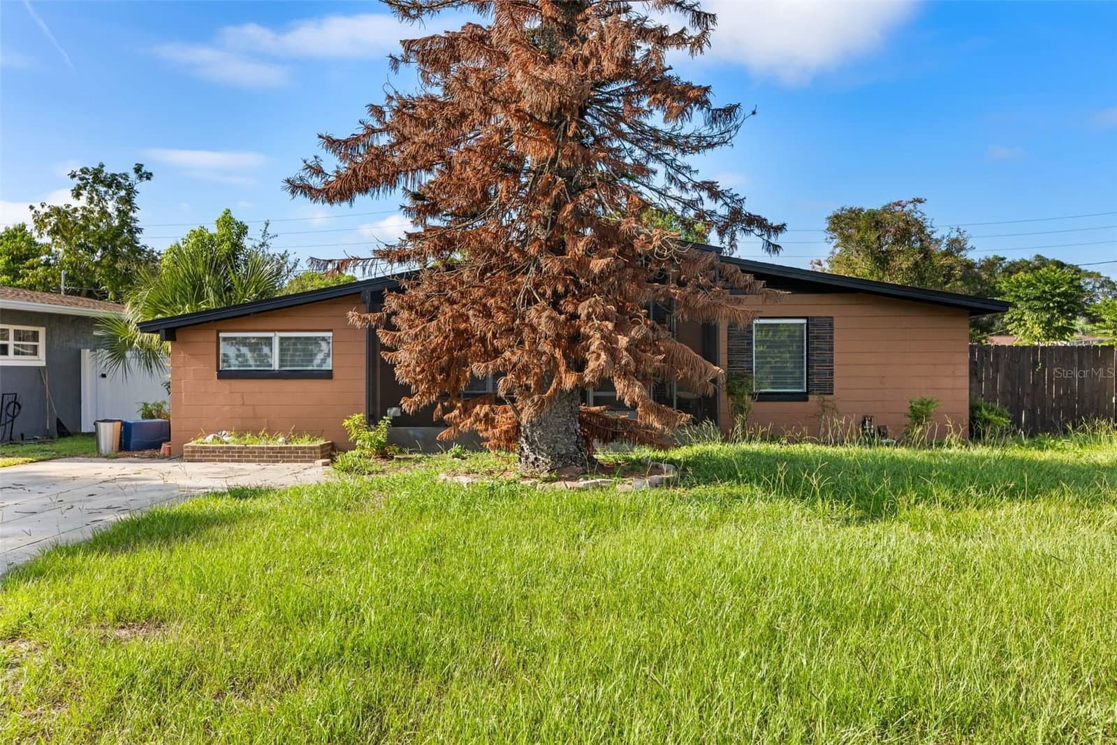 2168 RIDGE, Winter Park, FL