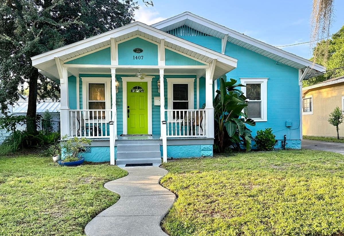 1407 RIDGEWOOD