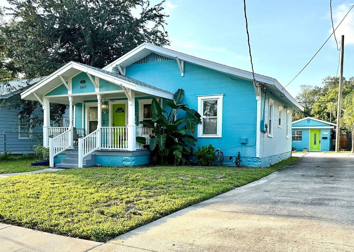 1407 RIDGEWOOD