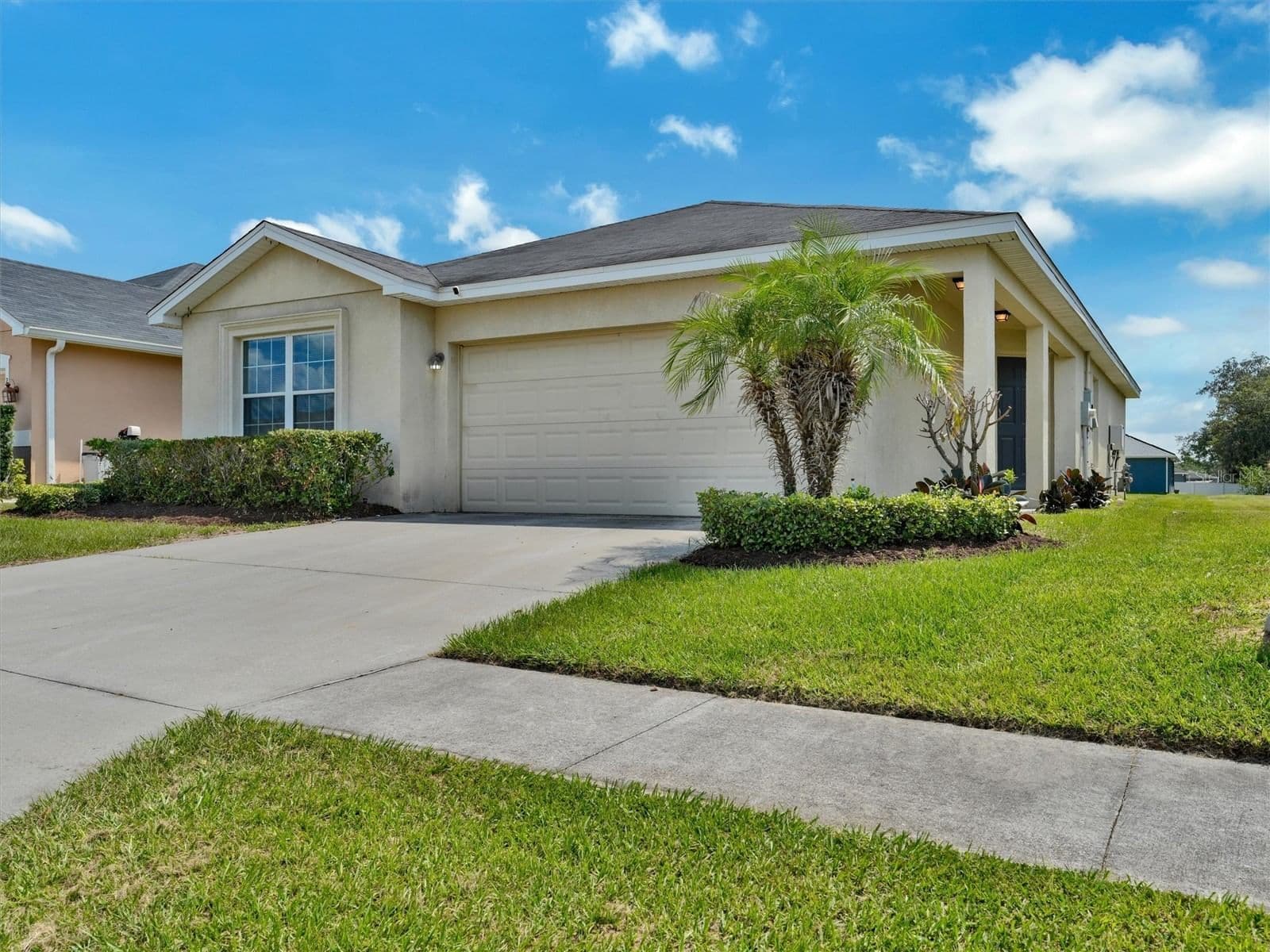 1999 BRETTON RIDGE, Winter Haven, FL