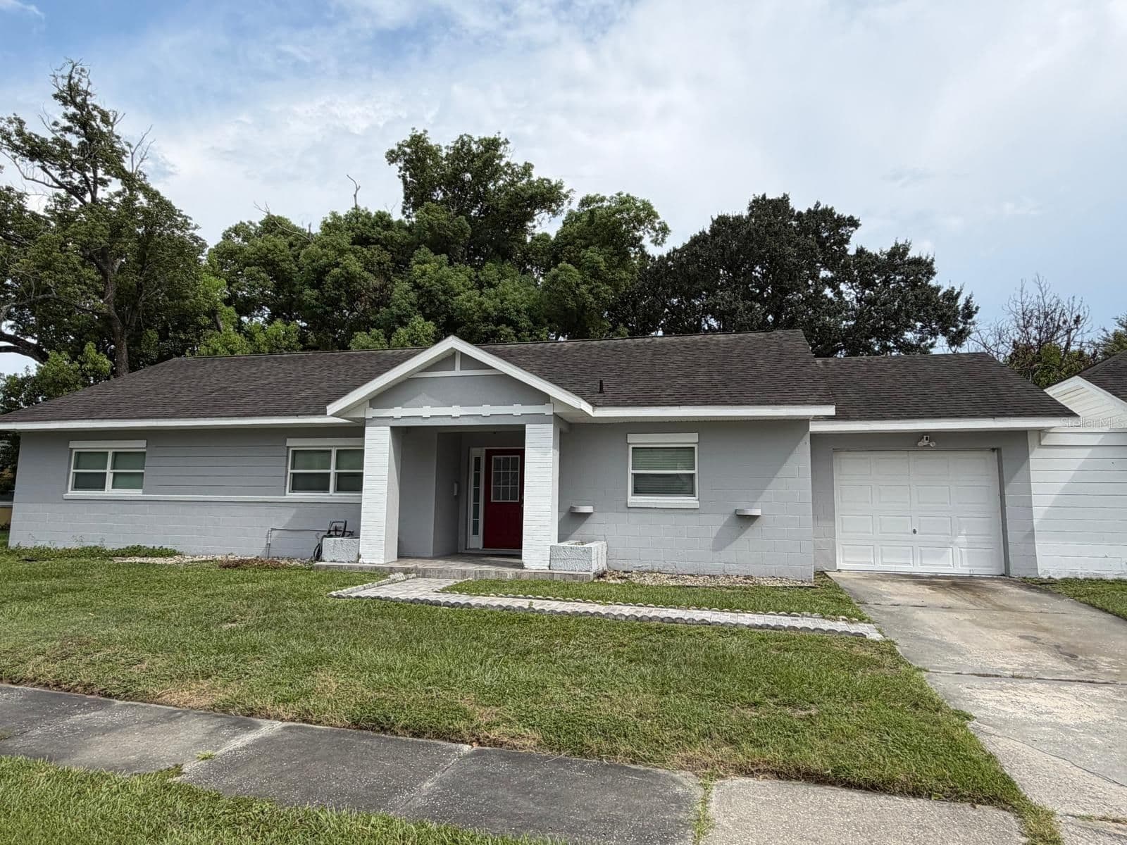 8283 LE MESA, Orlando, FL