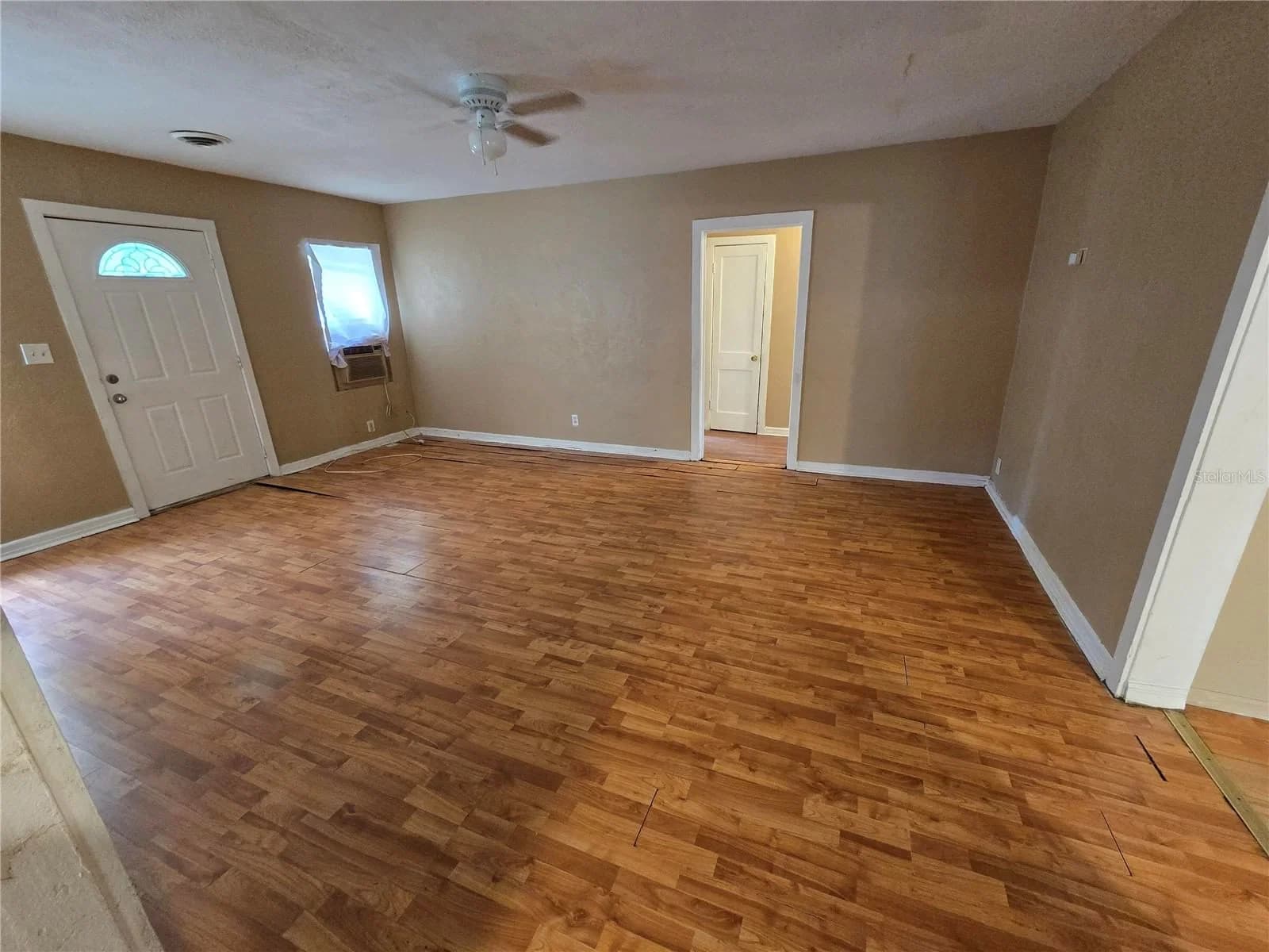 2115 WESTMORELAND