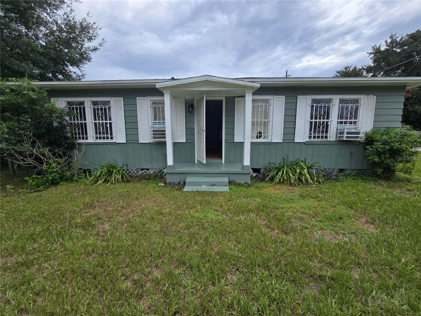 2115 WESTMORELAND