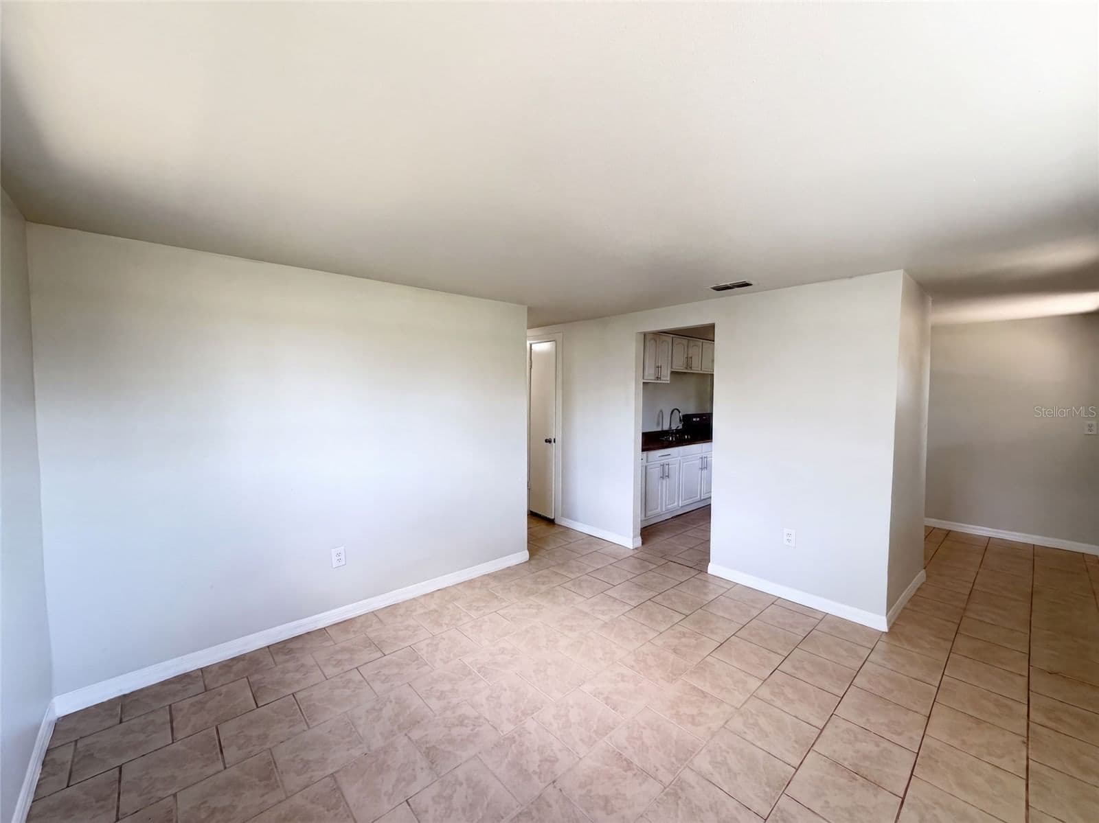2213 BOUYER