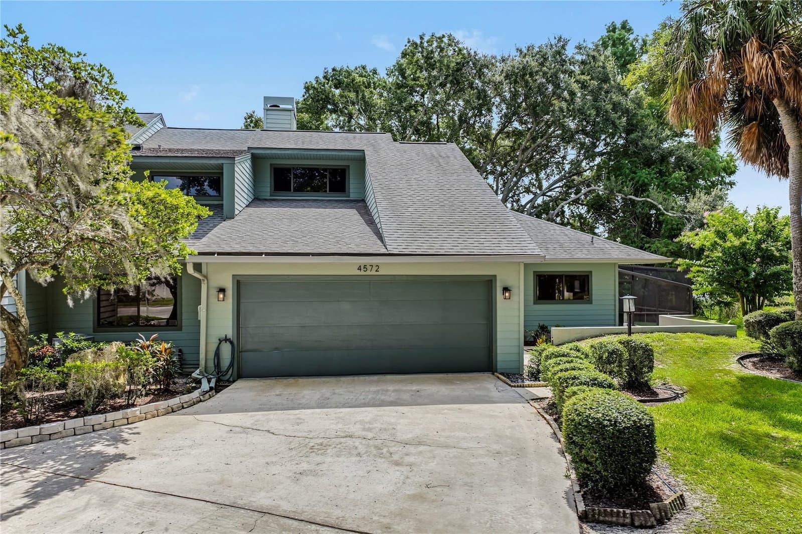 Photo 5 of 4572 LAKE ORLANDO