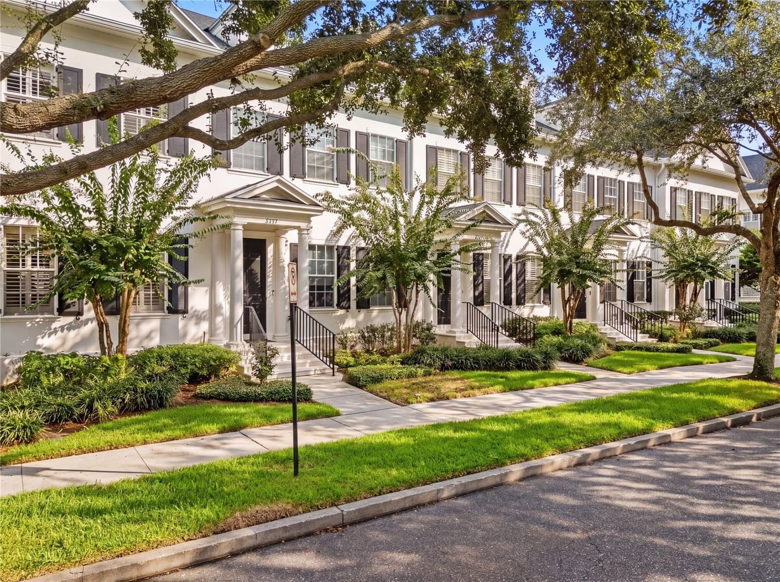 2783 UPPER PARK
