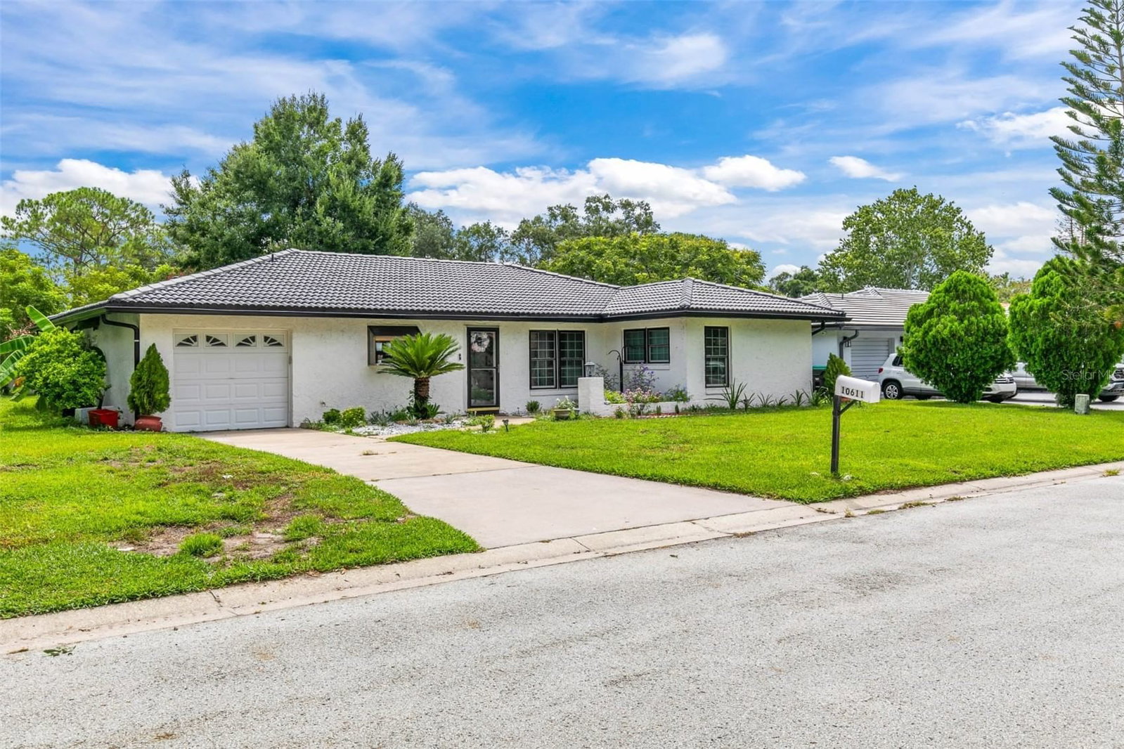10611 DEERGRASS