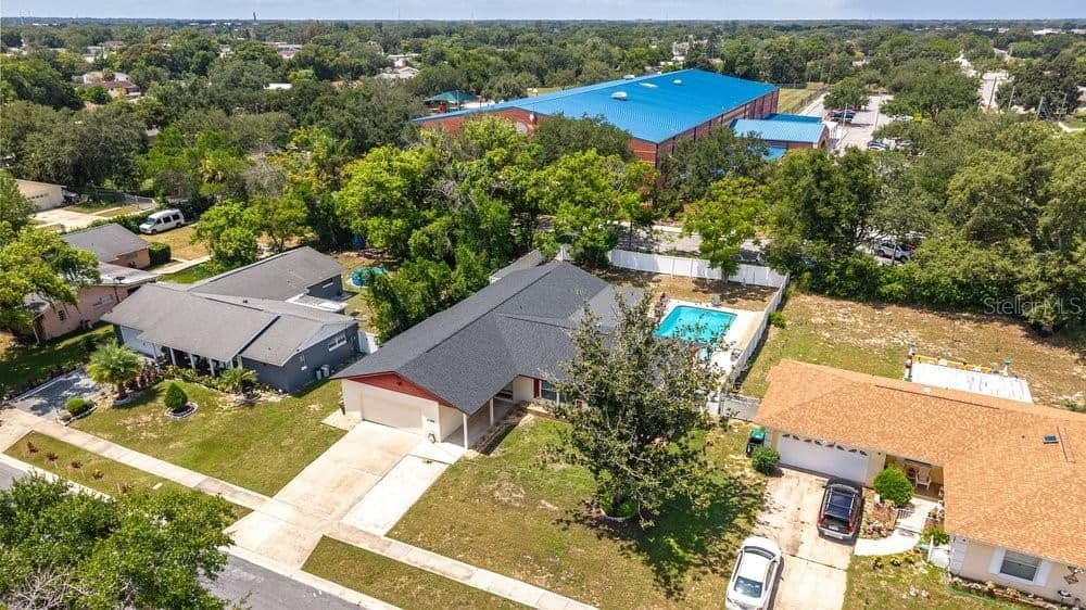 2086 WINNETKA