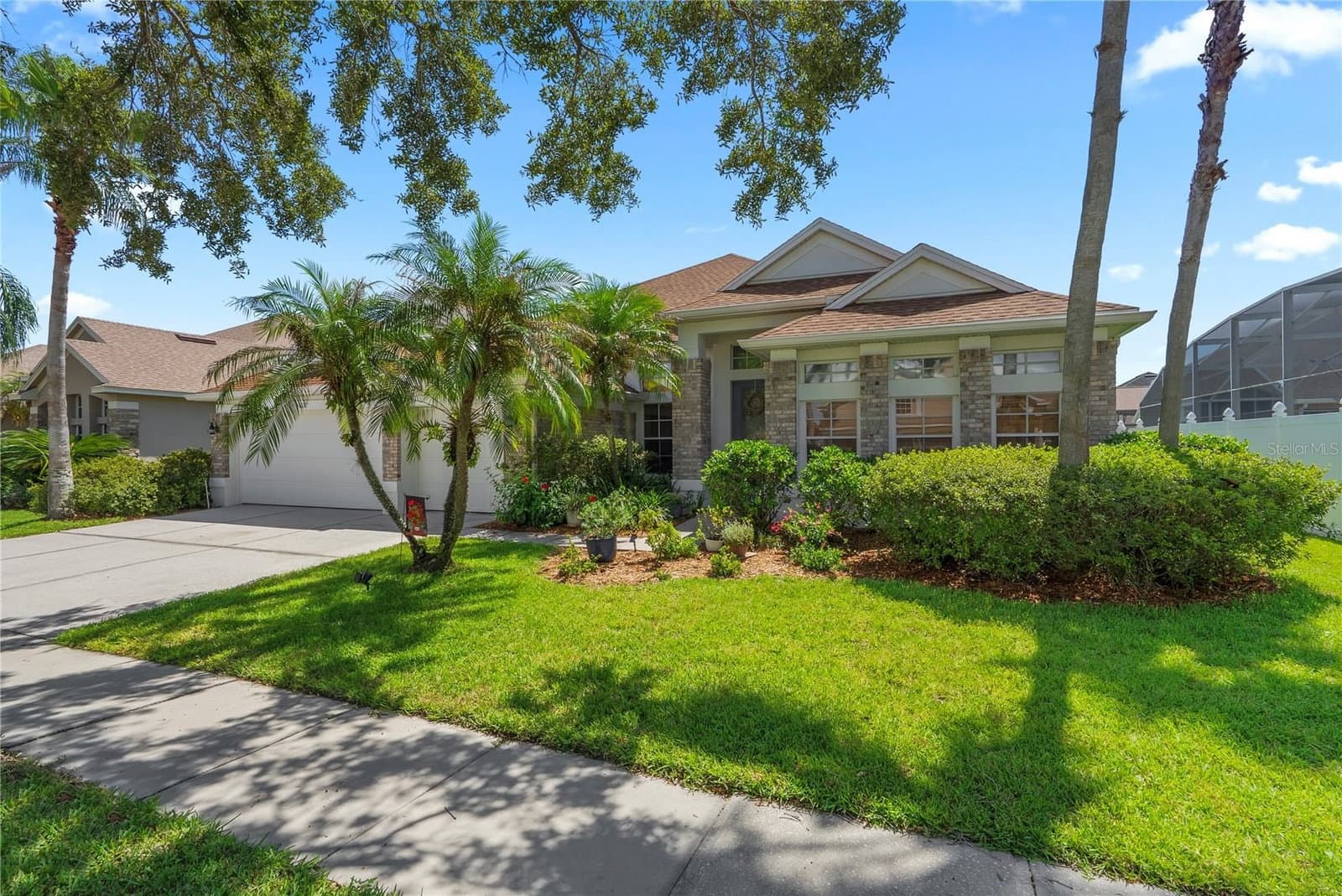 14137 MAGNOLIA GLEN