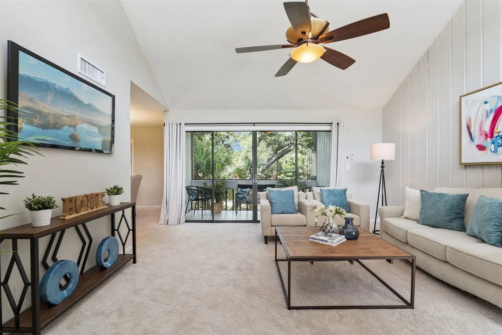 Photo 5 of 203 CROWN OAKS