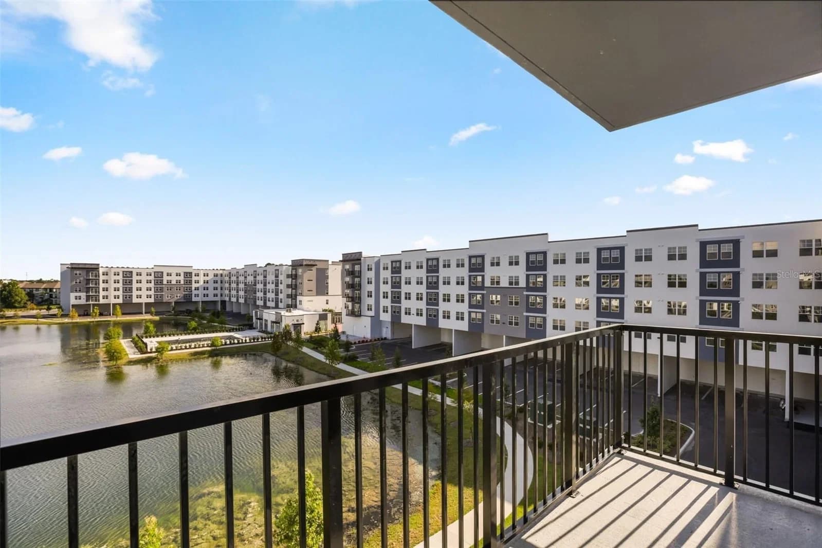 Photo 5 of 5563 MILLENIA PARK
