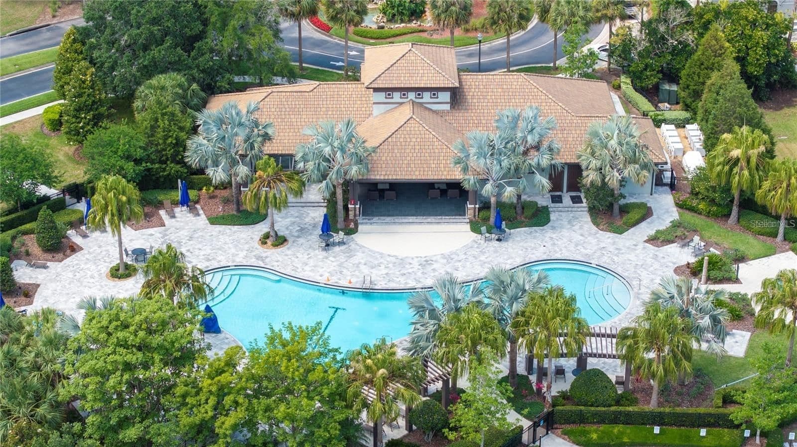 1327 SHINNECOCK HILLS