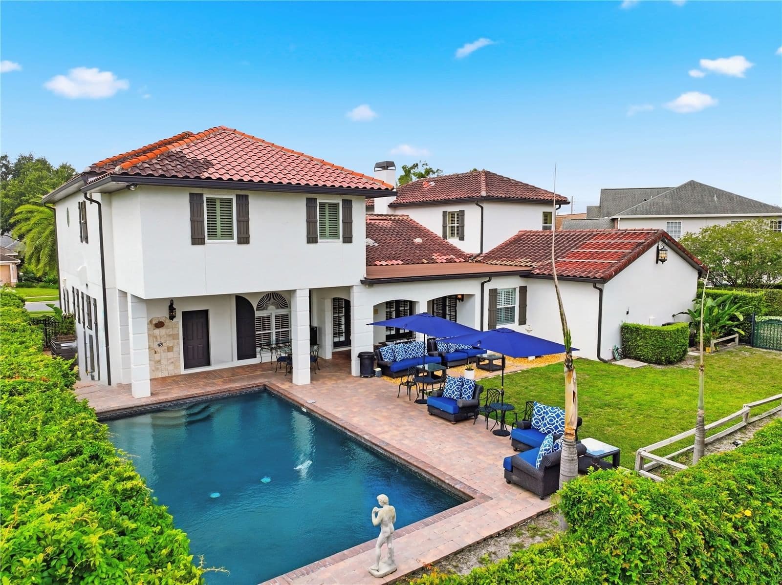 2537 STONEVIEW
