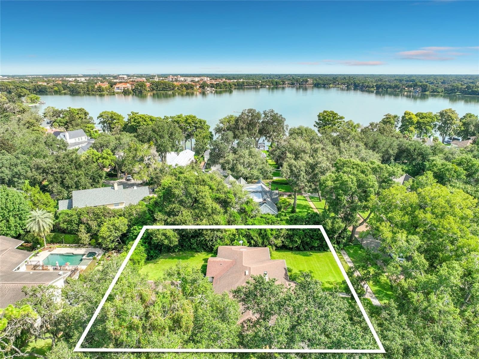 1661 LAUREL, Winter Park, FL