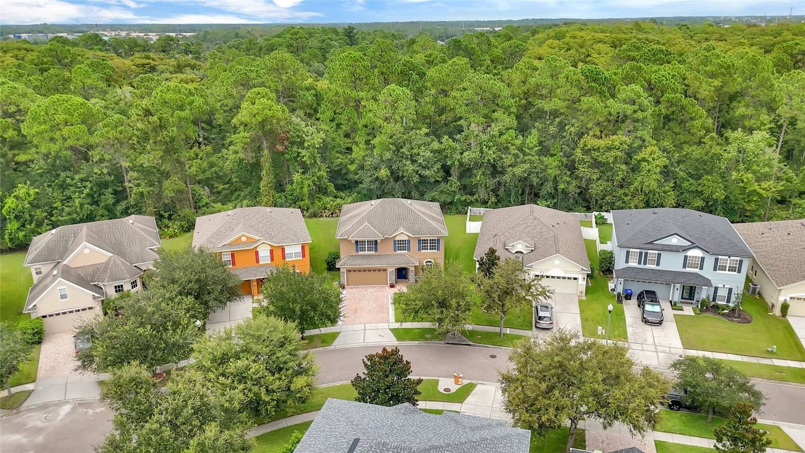 1127 CRANE CREST