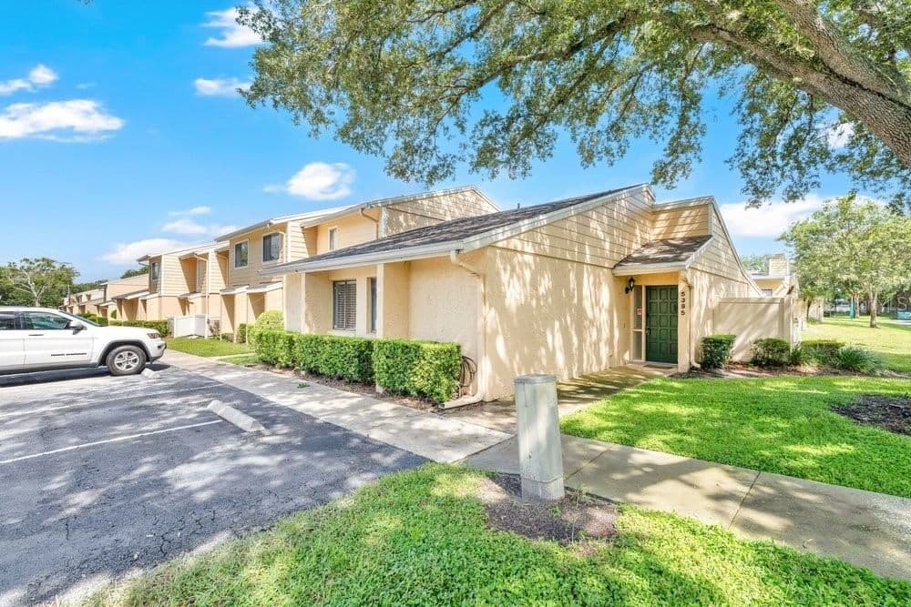 5395 EMERALD ISLE