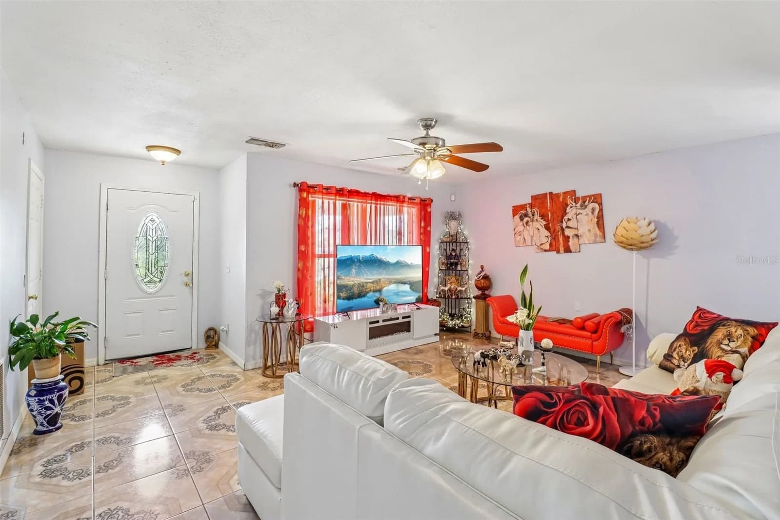 Photo 4 of 943 LEJAY STREET