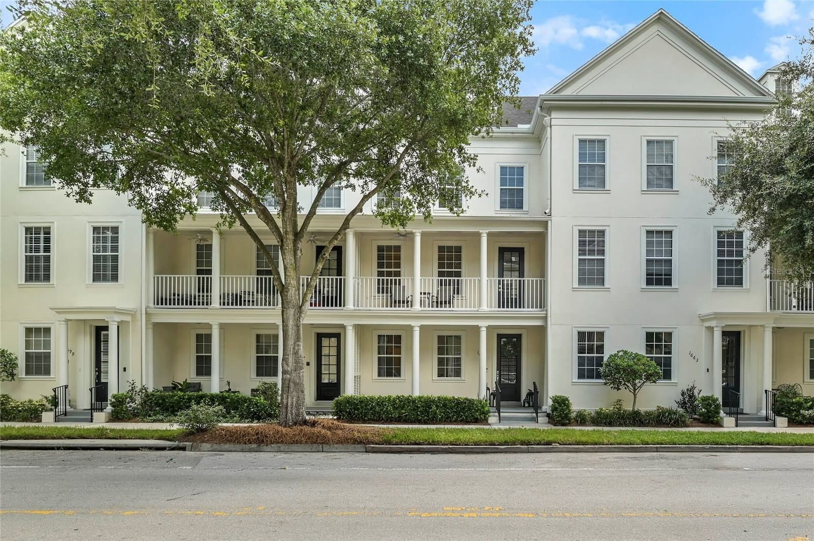 1675 PROSPECT