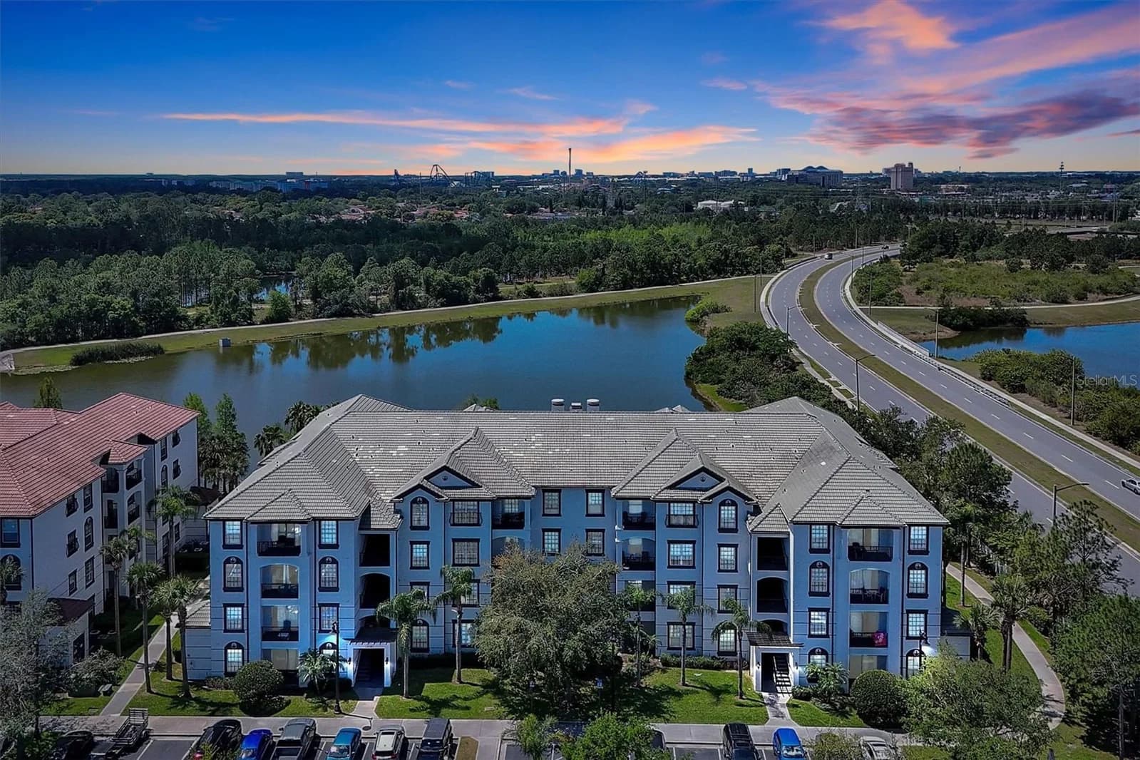 4126 BREAKVIEW