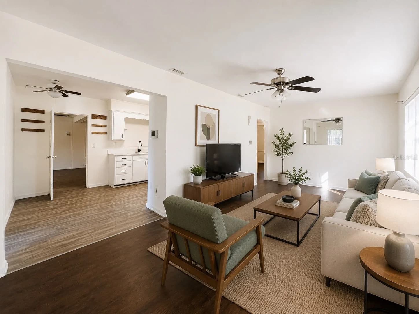Photo 4 of 501 AVENUE G