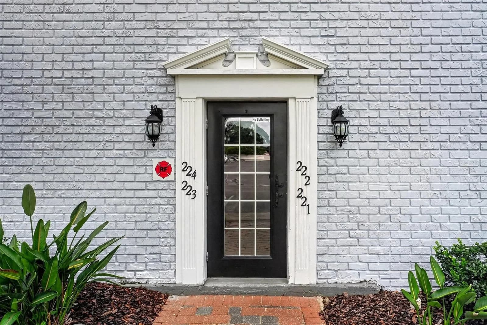 222 LEWFIELD