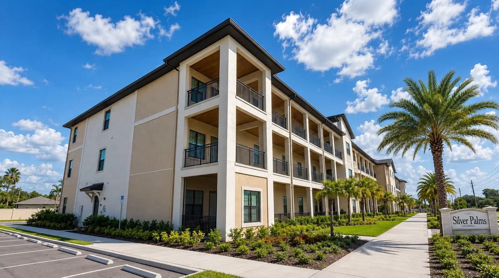 8010 CAROLINA, Orlando, FL