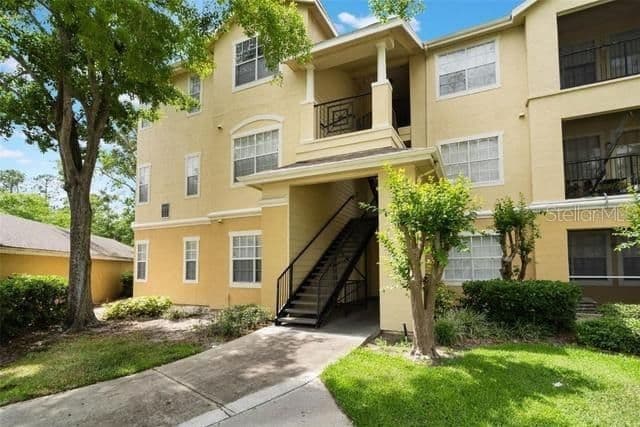 2668 ROBERT TRENT JONES, Orlando, FL