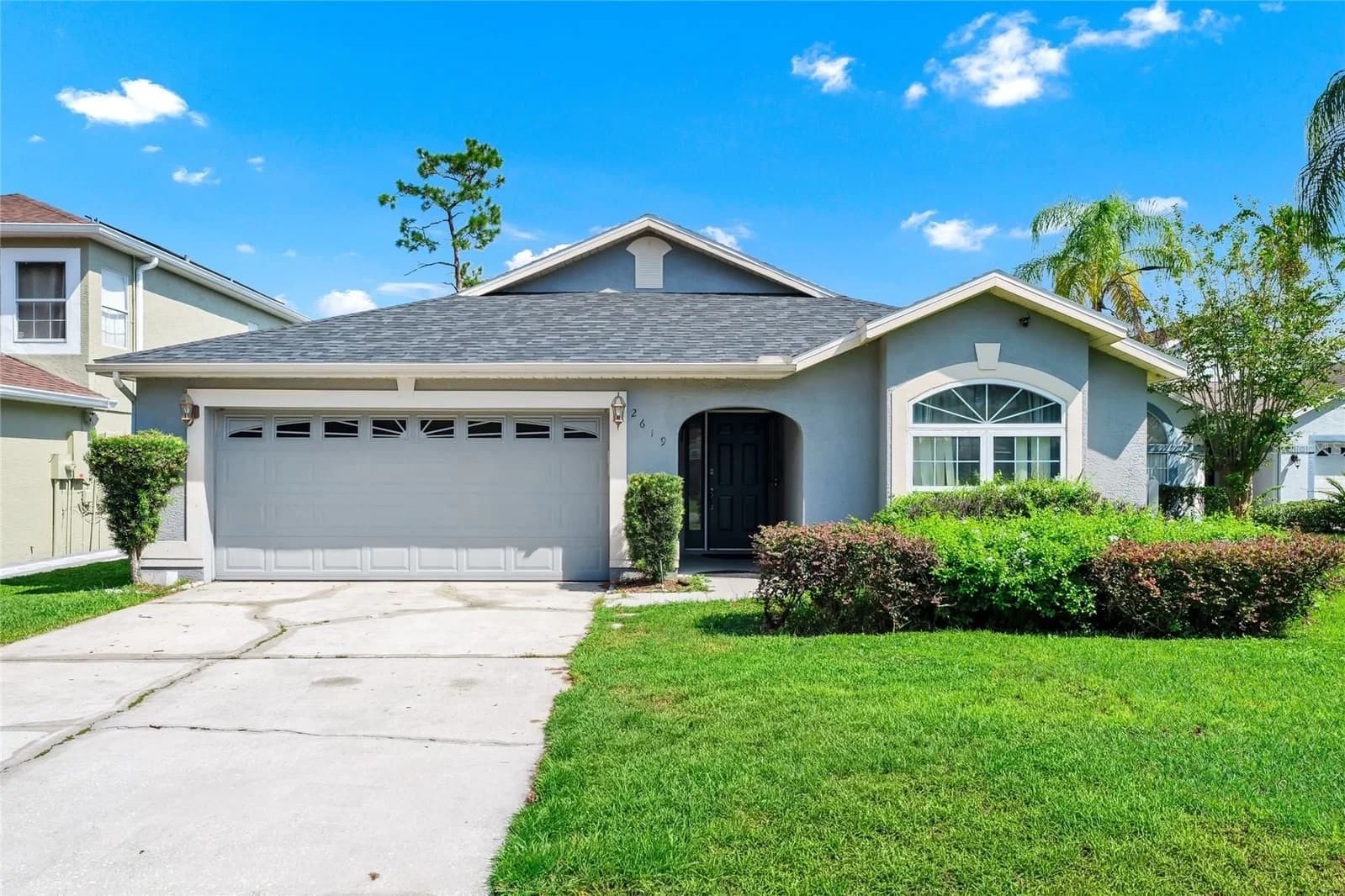 2619 HERON LANDING