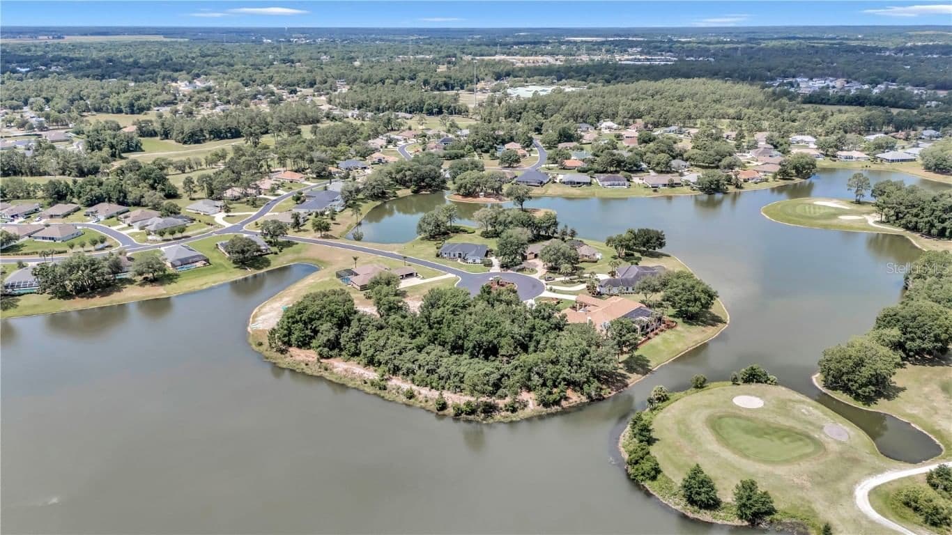 DIAMOND ISLAND AVE