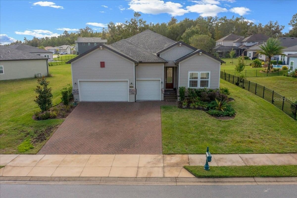 1130 42ND