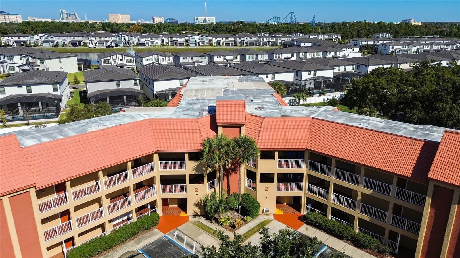 6337 PARC CORNICHE