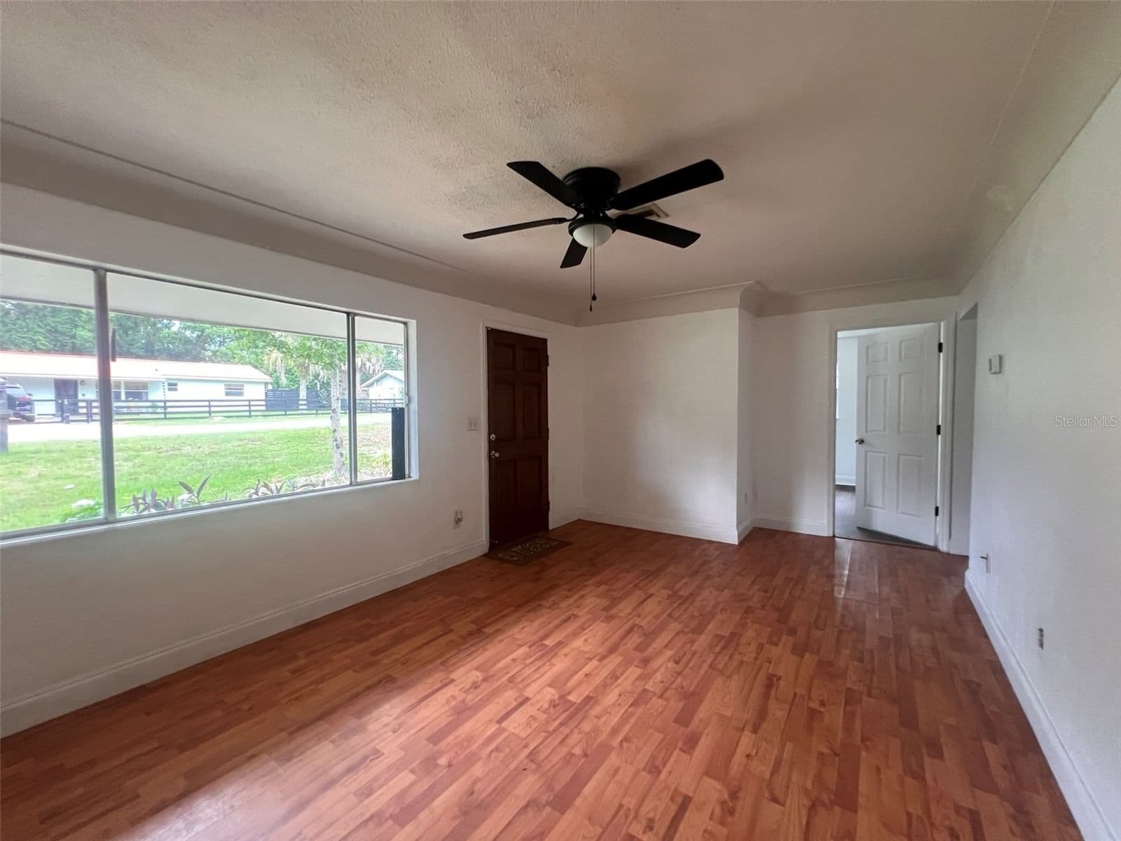 Photo 5 of 1204 32ND