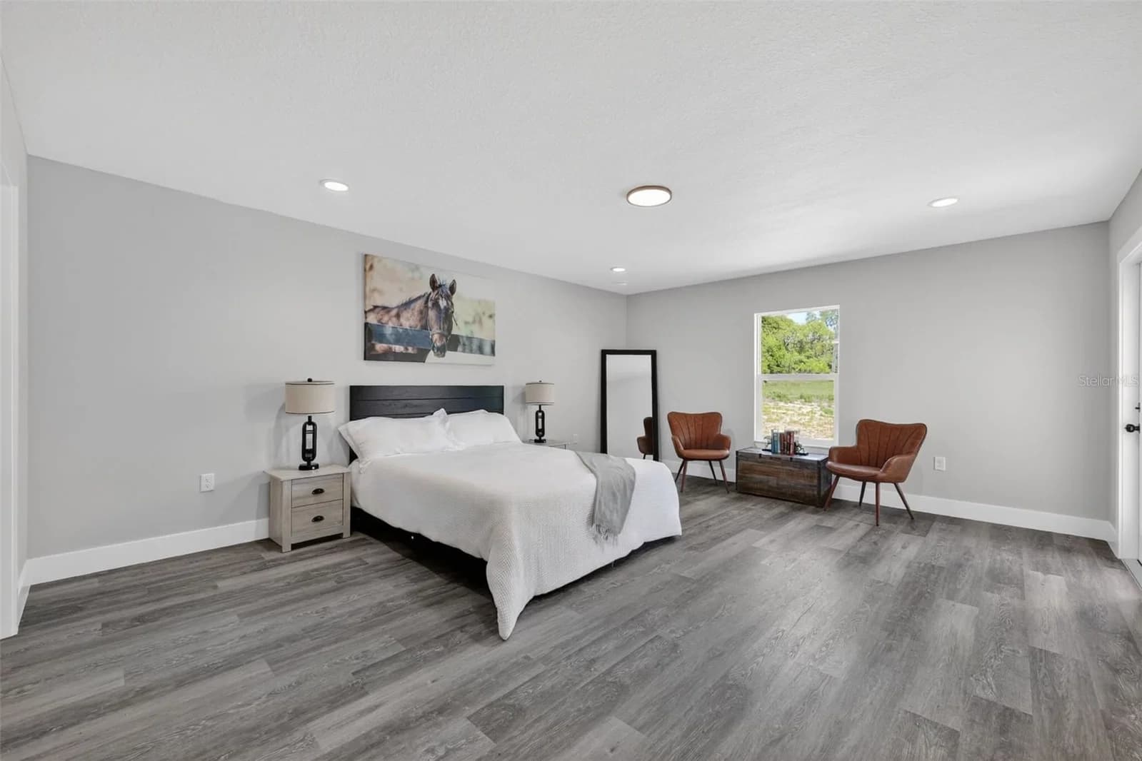 Photo 4 of 16856 43RD COURT