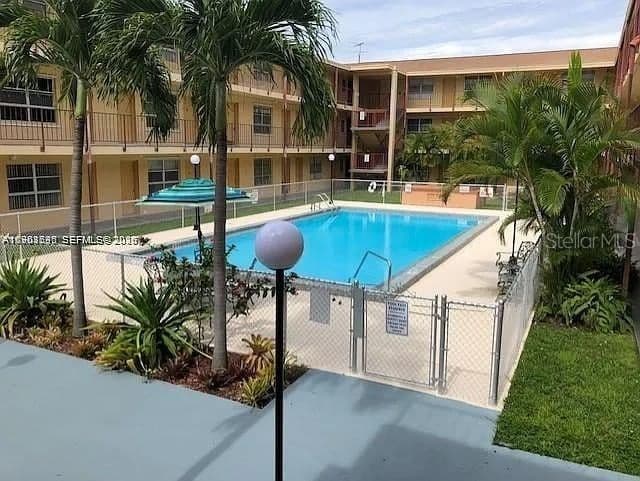 Photo 5 of 3881 FLAGLER