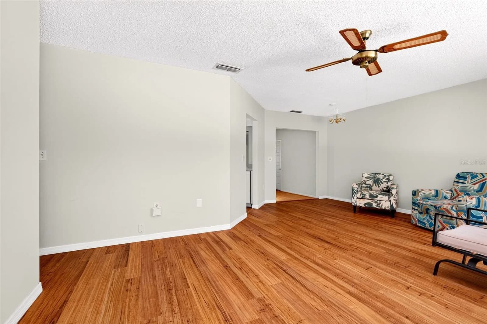 Photo 4 of 9021 108TH
