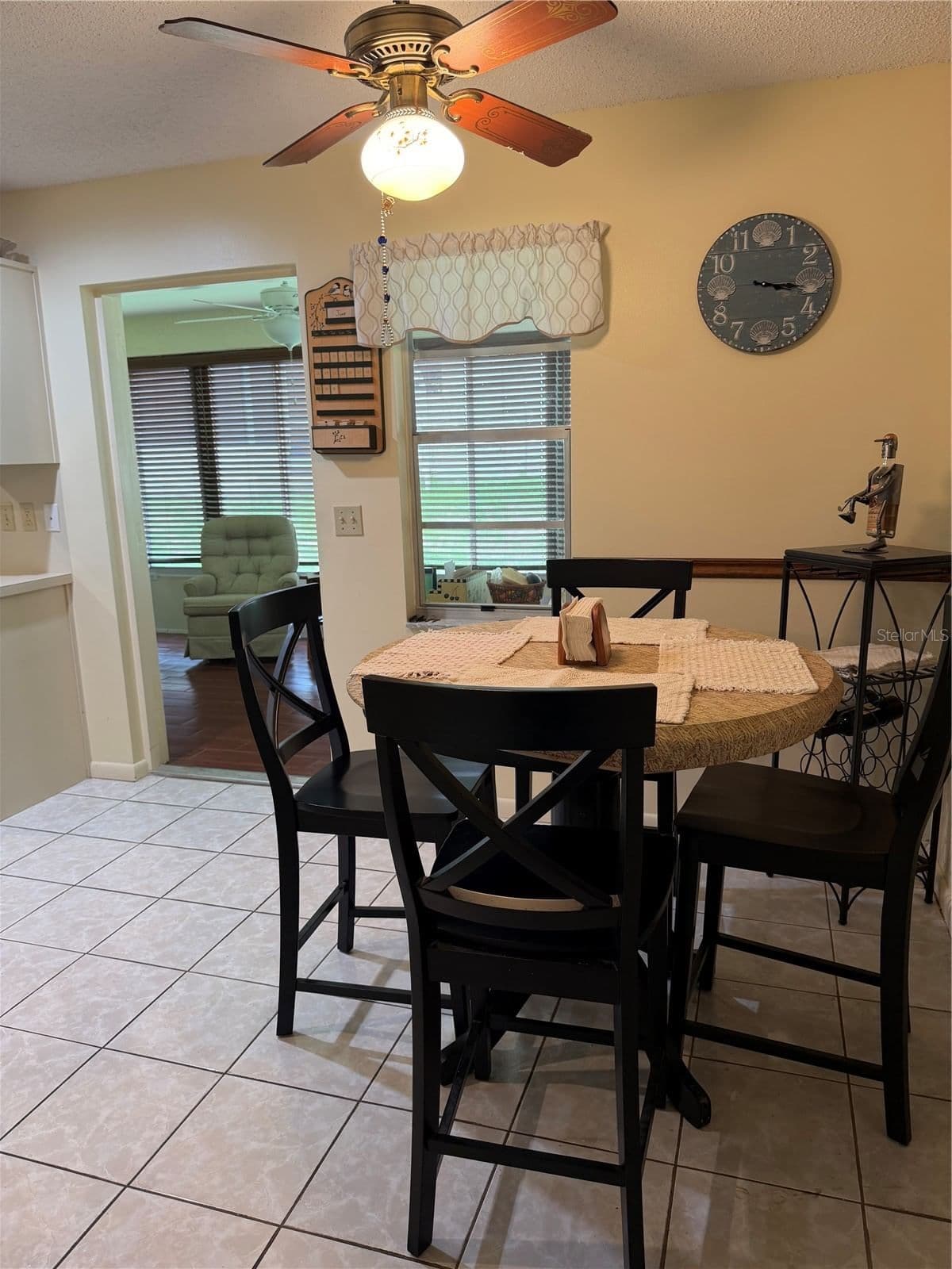 Photo 5 of 8591 93RD