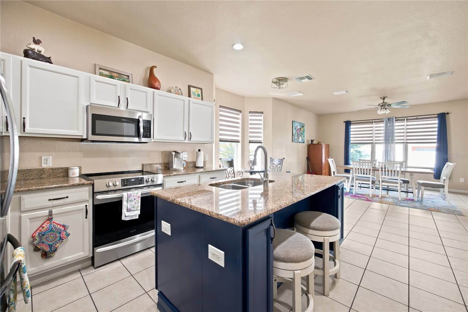 Photo 4 of 3970 51ST