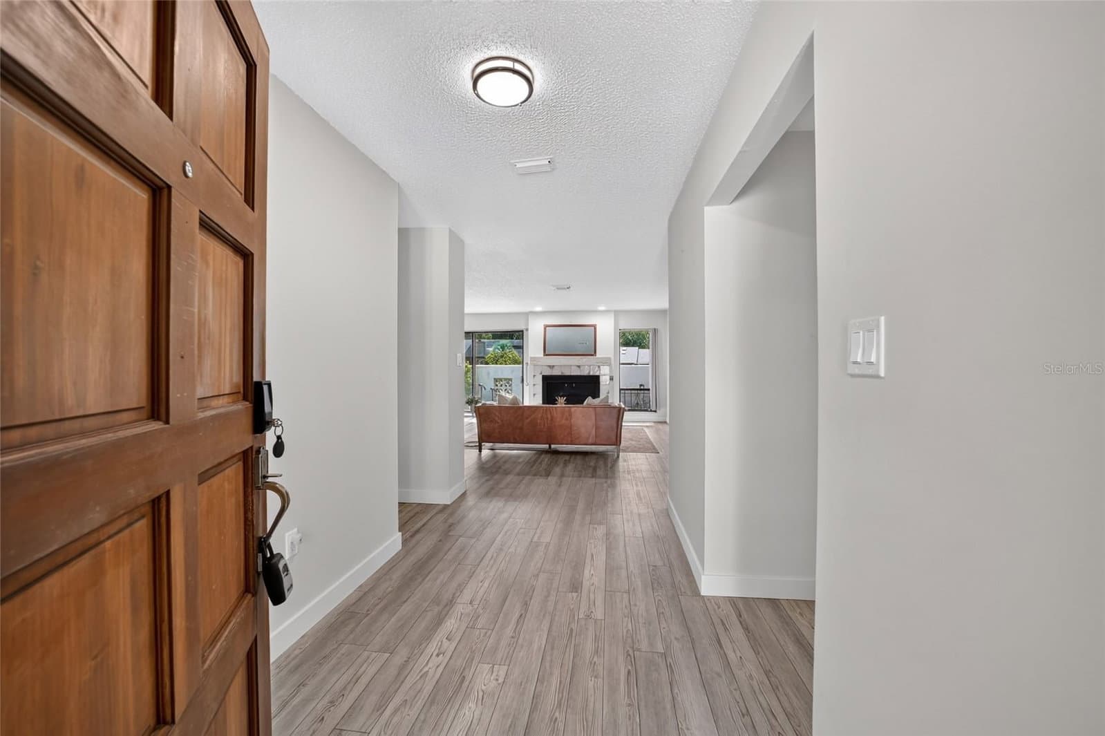 Photo 4 of 3867 17TH STREET